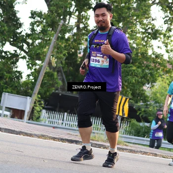 Runner Photo 8238544