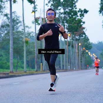 Runner Photo 8238570