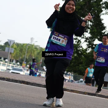 Runner Photo 8238597