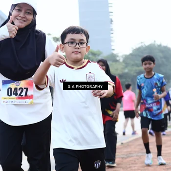 Runner Photo 8238623