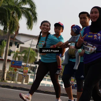Runner Photo 8238632