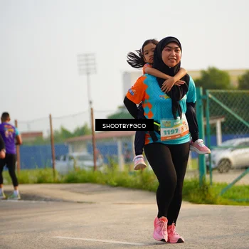 Runner Photo 8238663