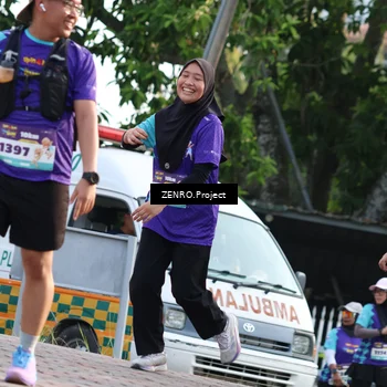 Runner Photo 8238703