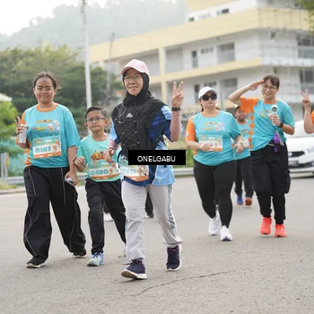 Runner Photo 8238705