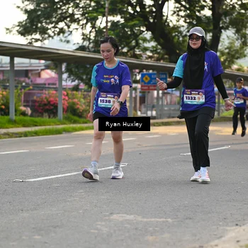 Runner Photo 8238716