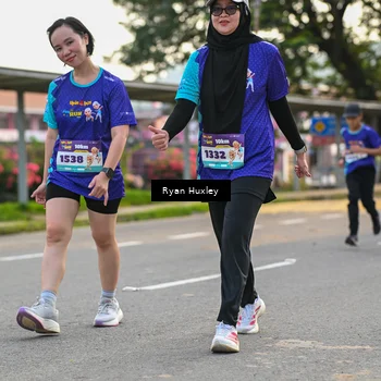 Runner Photo 8238724