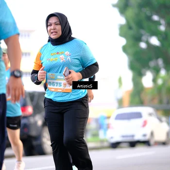 Runner Photo 8238735