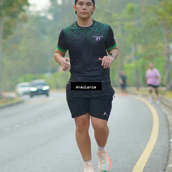 Runner Photo 8238744