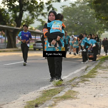Runner Photo 8238753