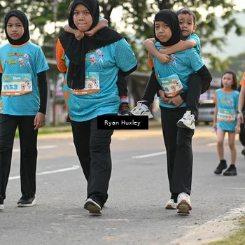 Runner Photo 8238773
