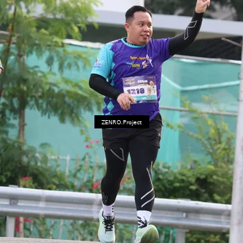 Runner Photo 8238775