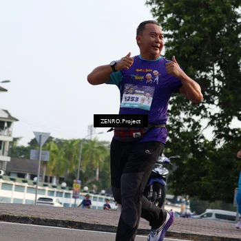 Runner Photo 8238778