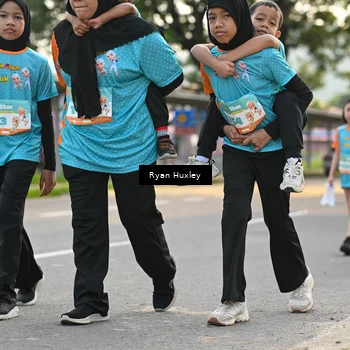 Runner Photo 8238792