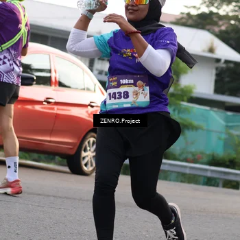 Runner Photo 8238805