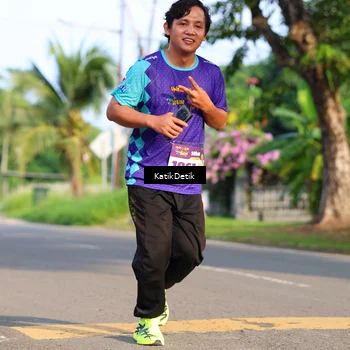 Runner Photo 8238829