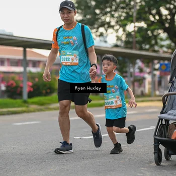 Runner Photo 8238845
