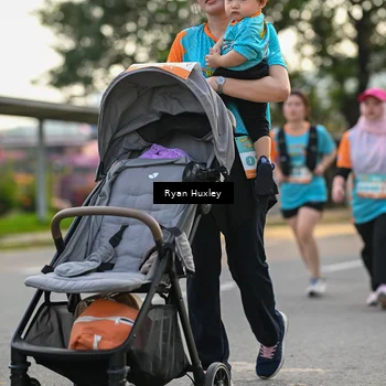 Runner Photo 8238855