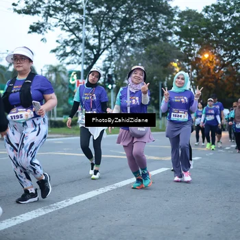 Runner Photo 8238882