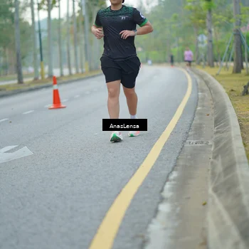 Runner Photo 8238888