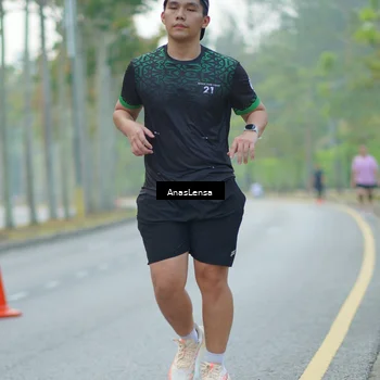 Runner Photo 8238894
