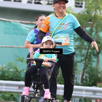 Runner Photo 8238903