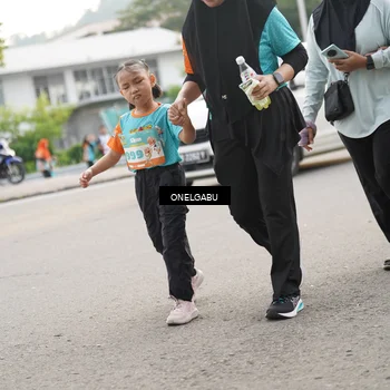 Runner Photo 8238915