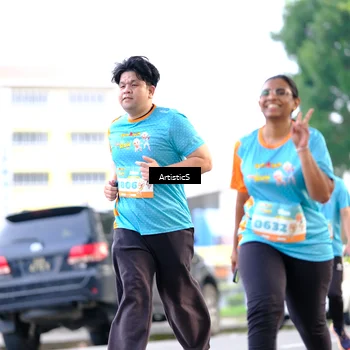 Runner Photo 8238920