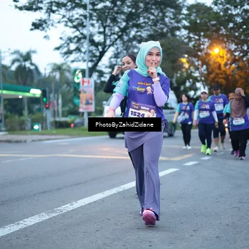 Runner Photo 8238923