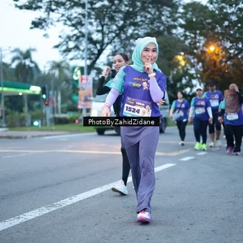 Runner Photo 8238953