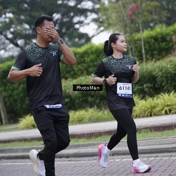 Runner Photo 8238957