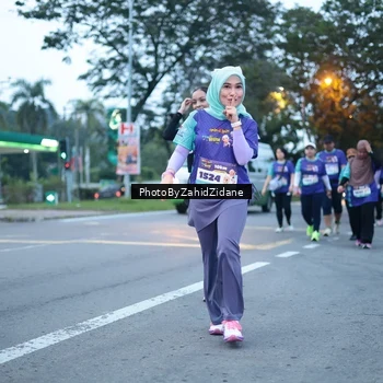 Runner Photo 8238959