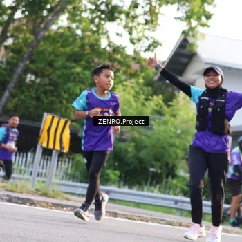 Runner Photo 8238964