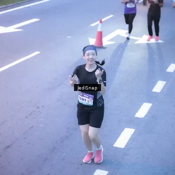 Runner Photo 8238967