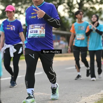 Runner Photo 8238994
