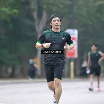 Runner Photo 8238995