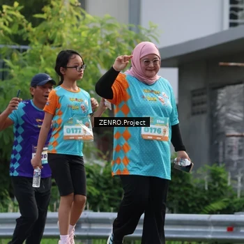 Runner Photo 8238997