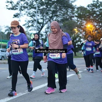 Runner Photo 8239006