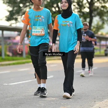 Runner Photo 8239012