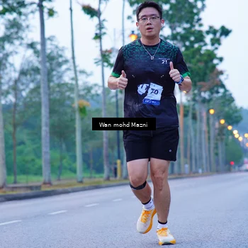 Runner Photo 8239019