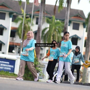 Runner Photo 8239039