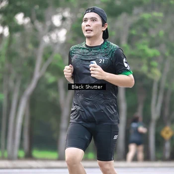 Runner Photo 8239044
