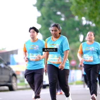 Runner Photo 8239051