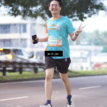 Runner Photo 8239075
