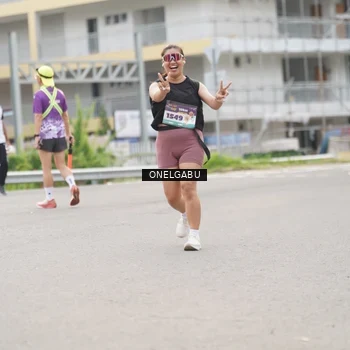 Runner Photo 8239077