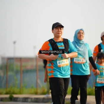 Runner Photo 8239088