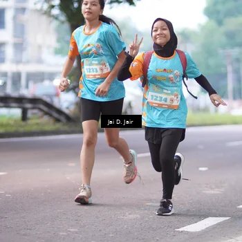 Runner Photo 8239091