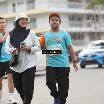 Runner Photo 8239092