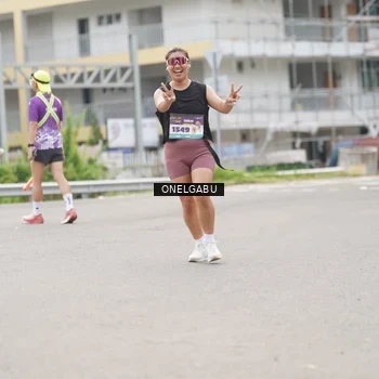 Runner Photo 8239096