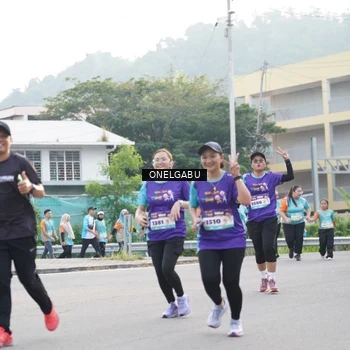 Runner Photo 8239110