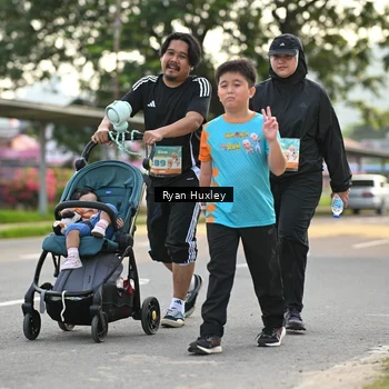 Runner Photo 8239117